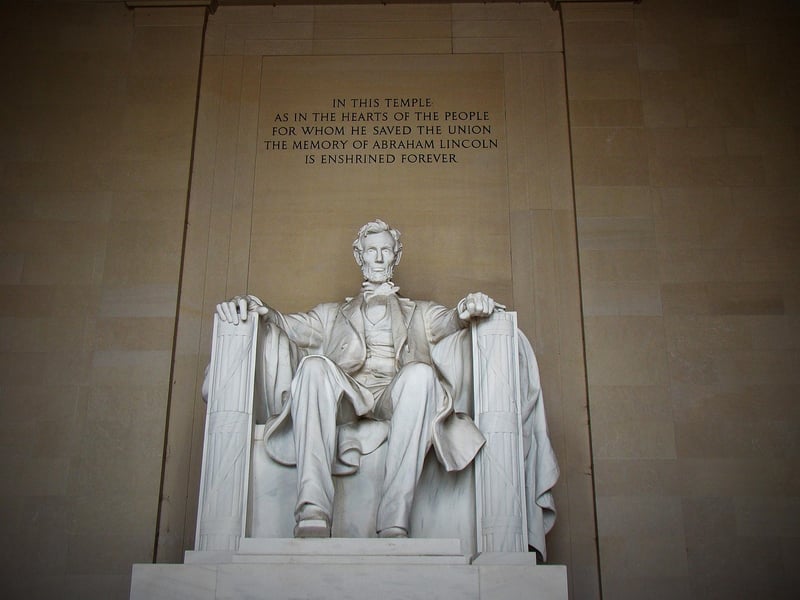 Abraham Lincoln Statue